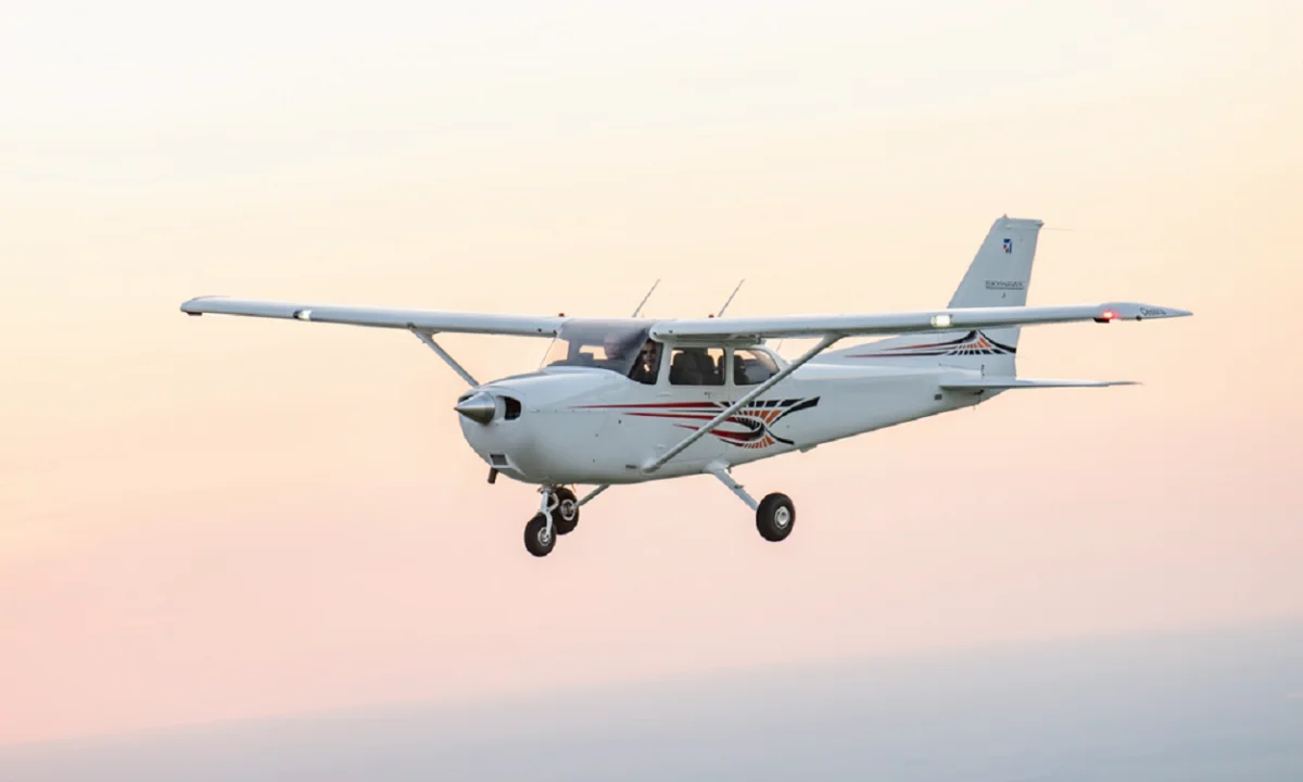 Free Flight Training: How Pilot Apprenticeships Work